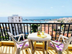Гостиница Amazing views to Los Cristianos Bay in Achacay  Арона